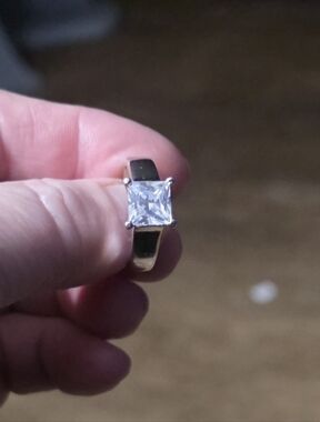 4 Carat Cubic Zirconia Sterling Silver Ring 8 1/2